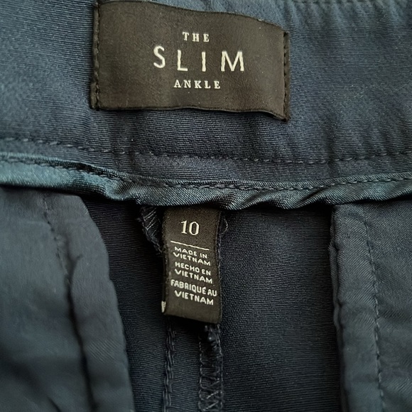 White House Black Market The Slim Ankle Blue dress pants size 10 - Picture 2 of 3